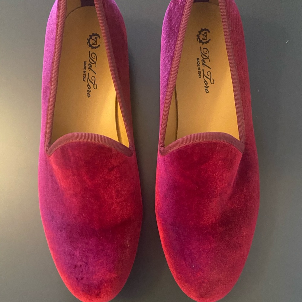 DEL TORO - men burgundy velvet slippers- size 10